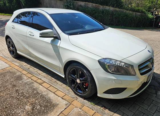 MERCEDES-BENZ A 200 1.6 TURBO URBAN 16V GASOLINA 4P AUTOMÁTICO